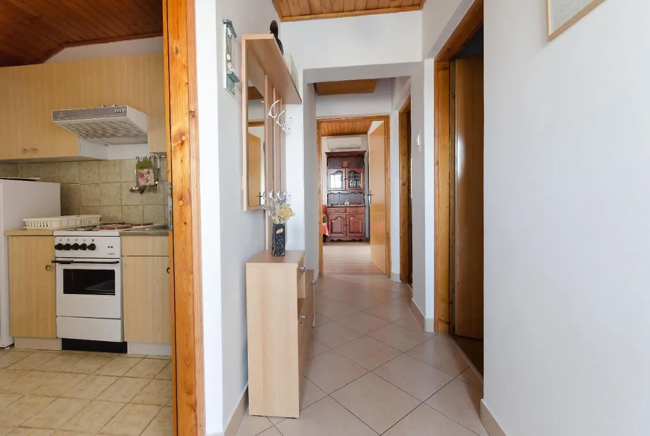 Apartment Ankica Lopar Hırvatistan