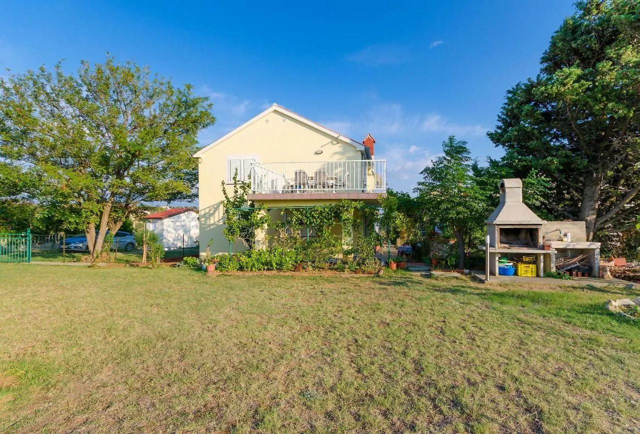 Apartment Ankica Lopar
