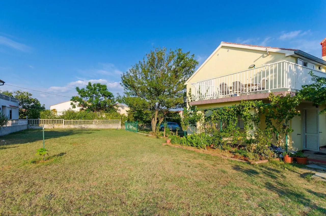 Apartment Ankica Lopar